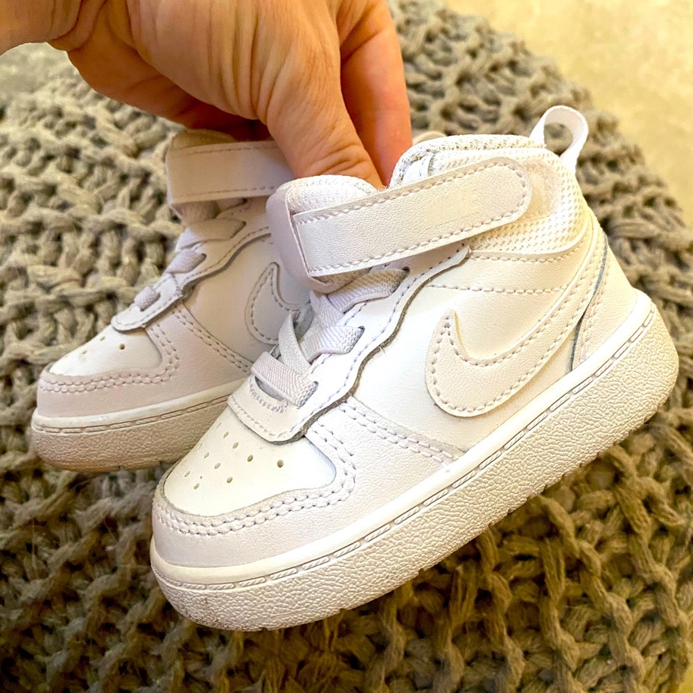 Toddler Nike borough mid